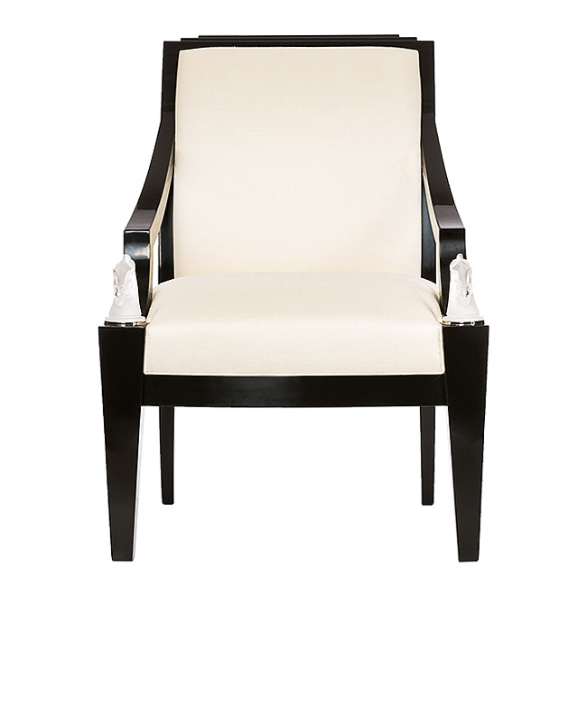 Fauteuil longchamp en édition numérotée, cristal incolore, laqué noir et soie ivoire - Lalique