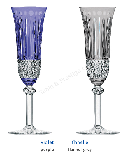 6 flutes à champagne Saint Louis avec estampille