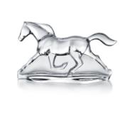 - Cheval